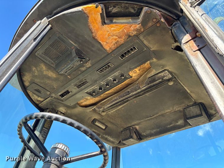 image for item EV3236 1975 John Deere 4430 HFWD tractor