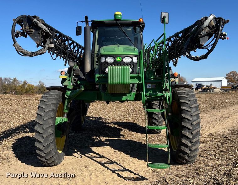 image for item EV3237 2013 John Deere 4830 sprayer