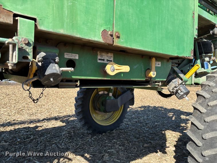 image for item EV3237 2013 John Deere 4830 sprayer