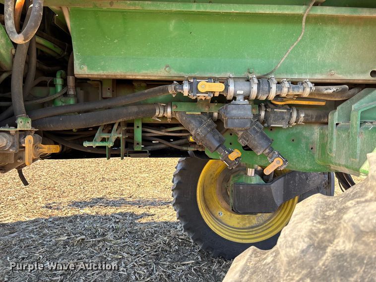 image for item EV3237 2013 John Deere 4830 sprayer