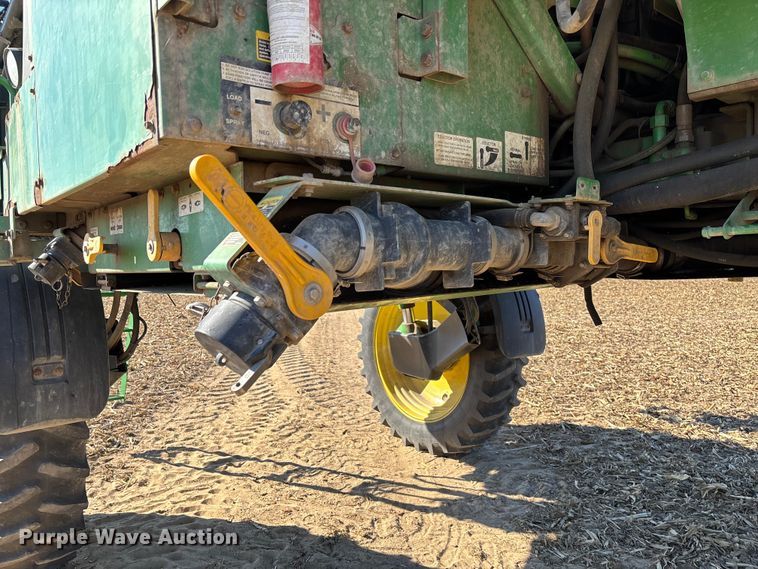 image for item EV3237 2013 John Deere 4830 sprayer