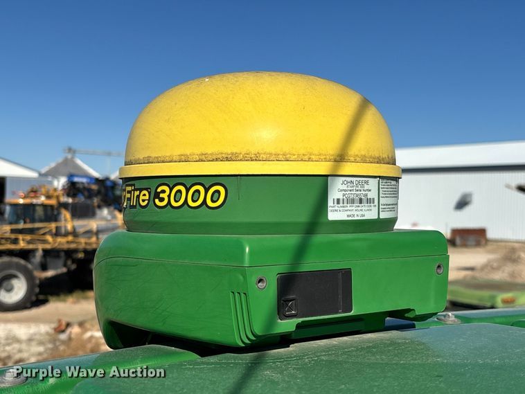 image for item EV3237 2013 John Deere 4830 sprayer