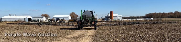 image for item EV3237 2013 John Deere 4830 sprayer