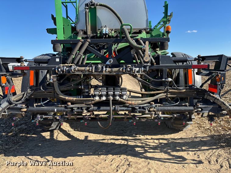 image for item EV3237 2013 John Deere 4830 sprayer