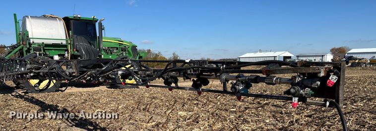 image for item EV3237 2013 John Deere 4830 sprayer