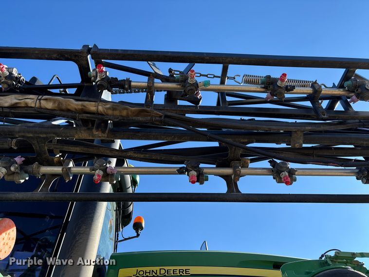 image for item EV3237 2013 John Deere 4830 sprayer