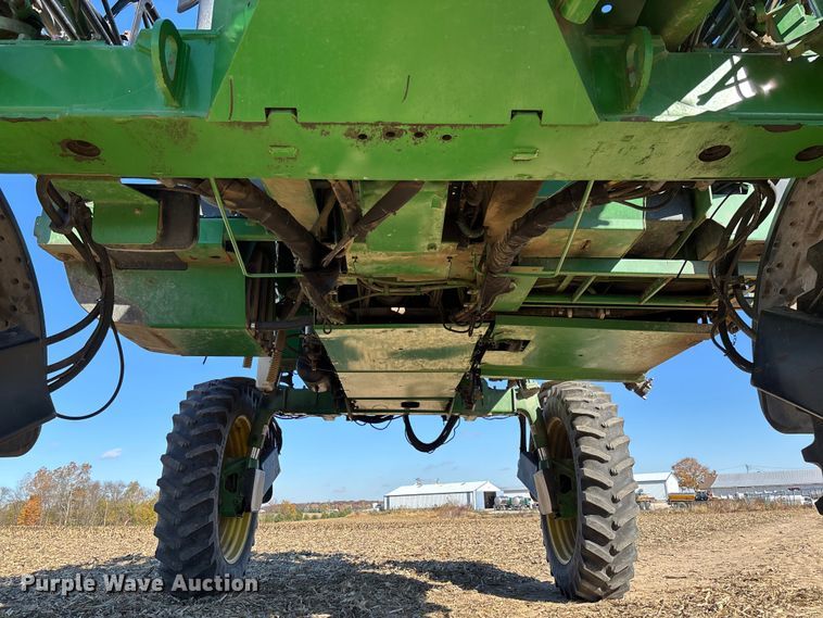 image for item EV3237 2013 John Deere 4830 sprayer