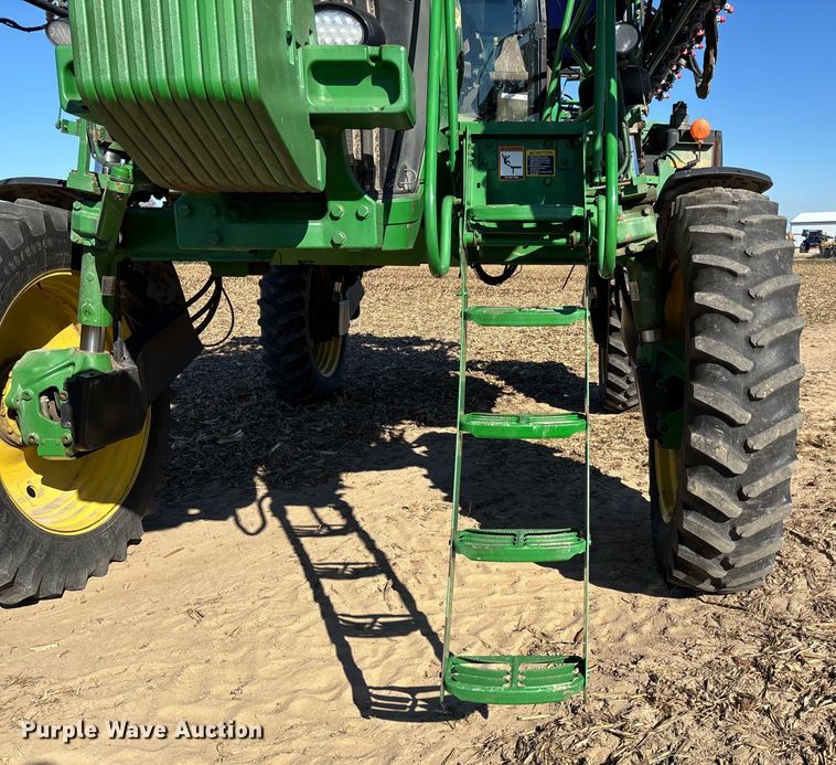image for item EV3237 2013 John Deere 4830 sprayer