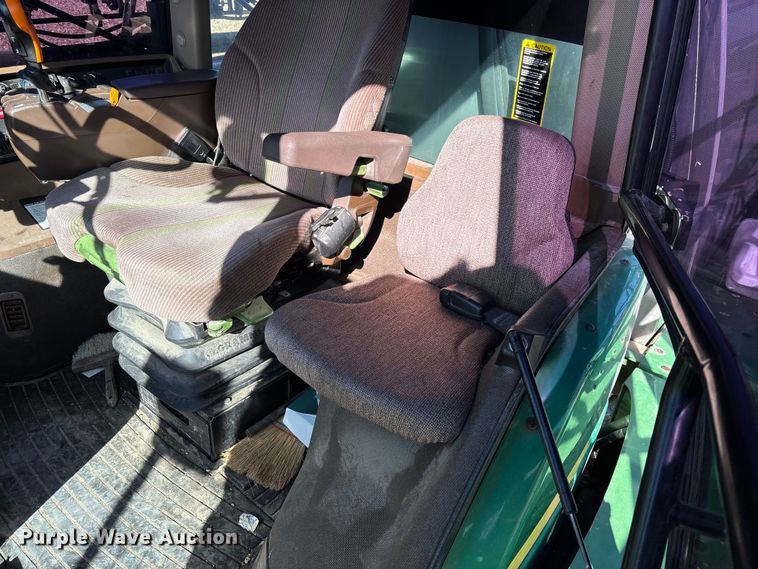 image for item EV3237 2013 John Deere 4830 sprayer