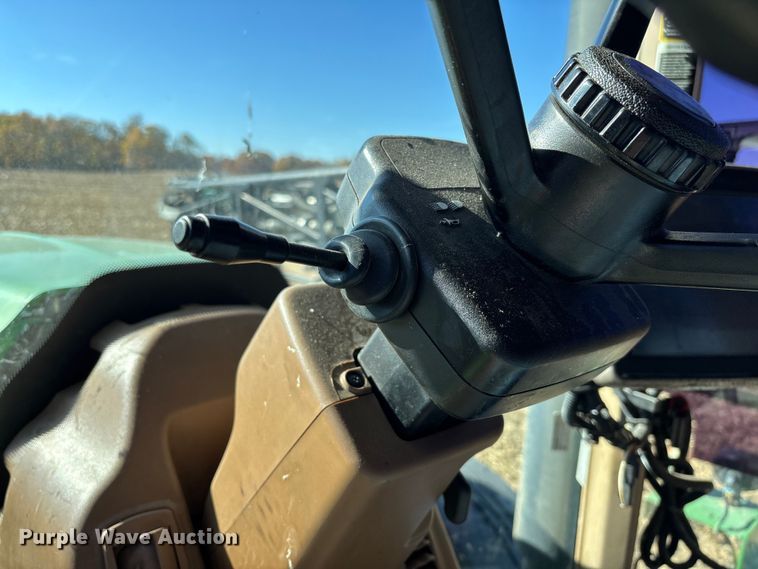 image for item EV3237 2013 John Deere 4830 sprayer