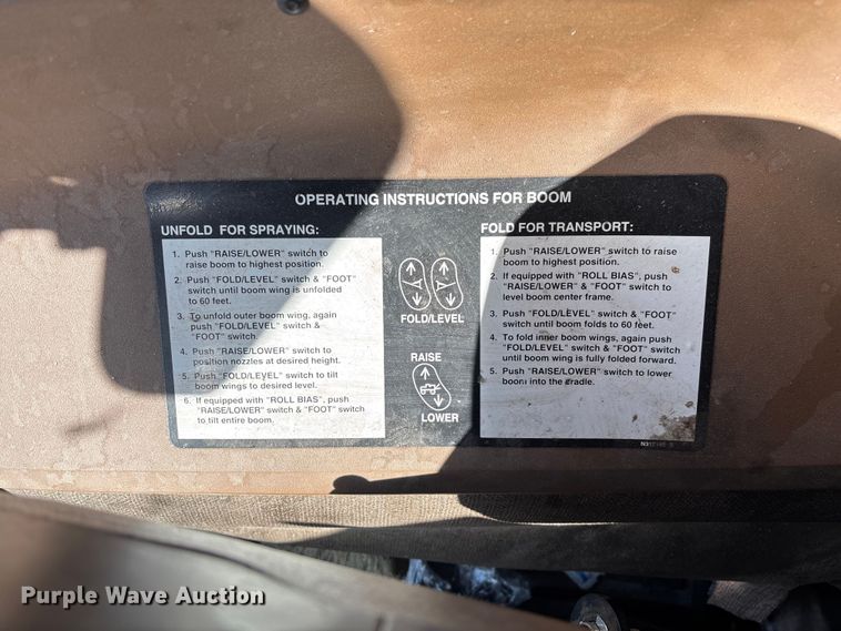 image for item EV3237 2013 John Deere 4830 sprayer