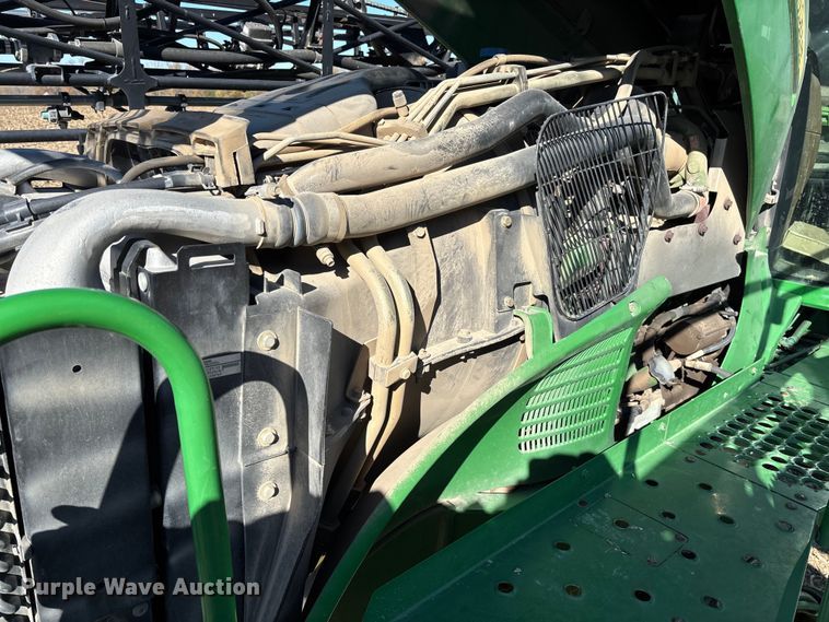 image for item EV3237 2013 John Deere 4830 sprayer