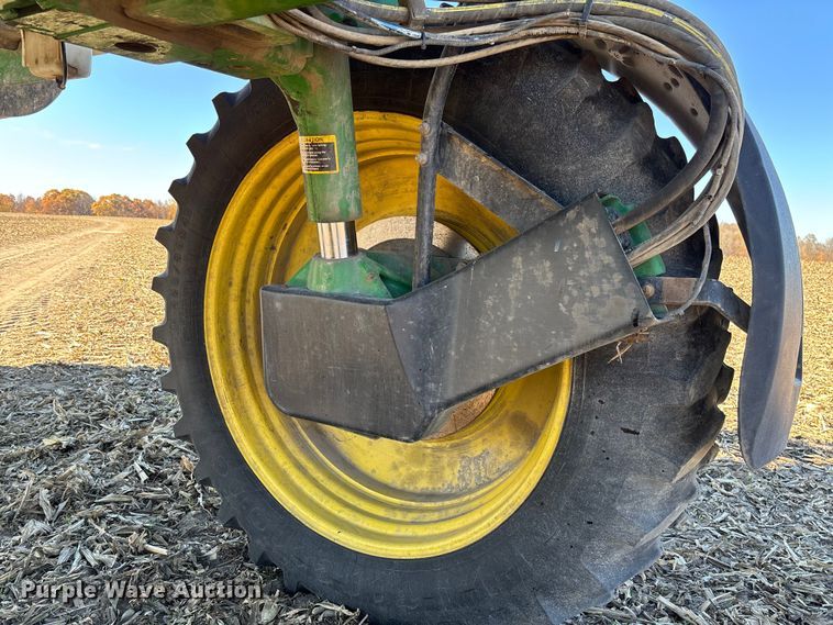 image for item EV3237 2013 John Deere 4830 sprayer