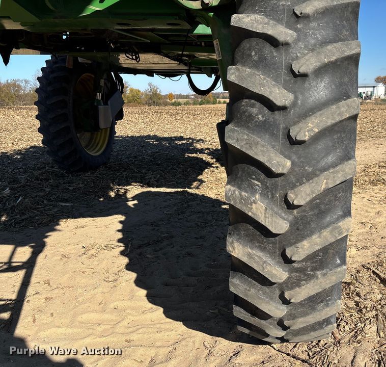 image for item EV3237 2013 John Deere 4830 sprayer