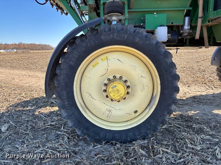 image for item EV3237 2013 John Deere 4830 sprayer