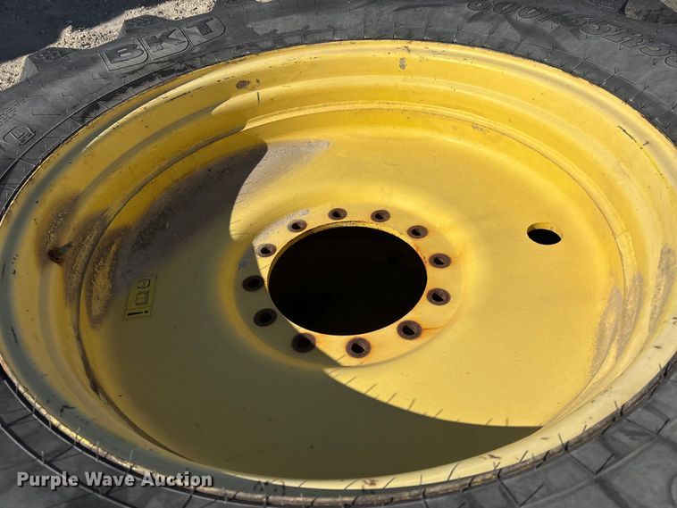 image for item EV3238 (4) flotation tires and wheels