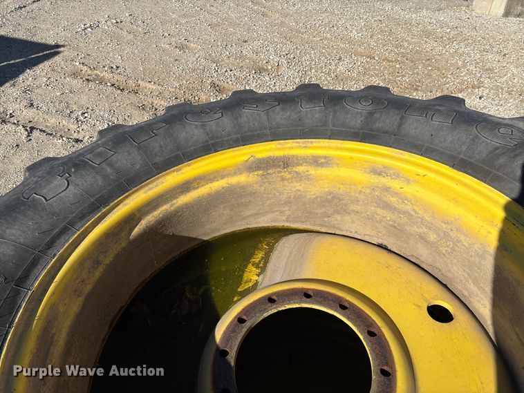image for item EV3238 (4) flotation tires and wheels