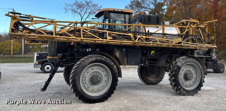 image for item EV3239 2012 Agco Rogator 1300 sprayer