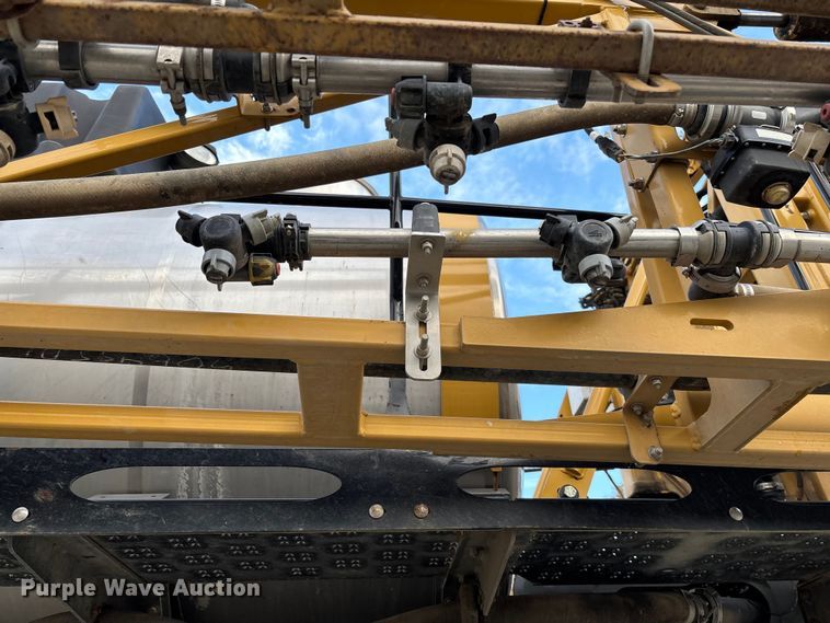 image for item EV3239 2012 Agco Rogator 1300 sprayer