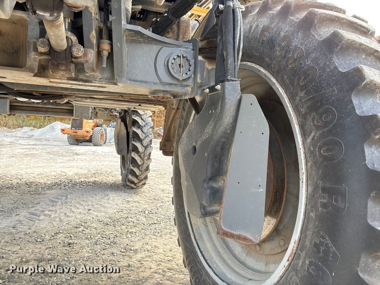 image for item EV3239 2012 Agco Rogator 1300 sprayer