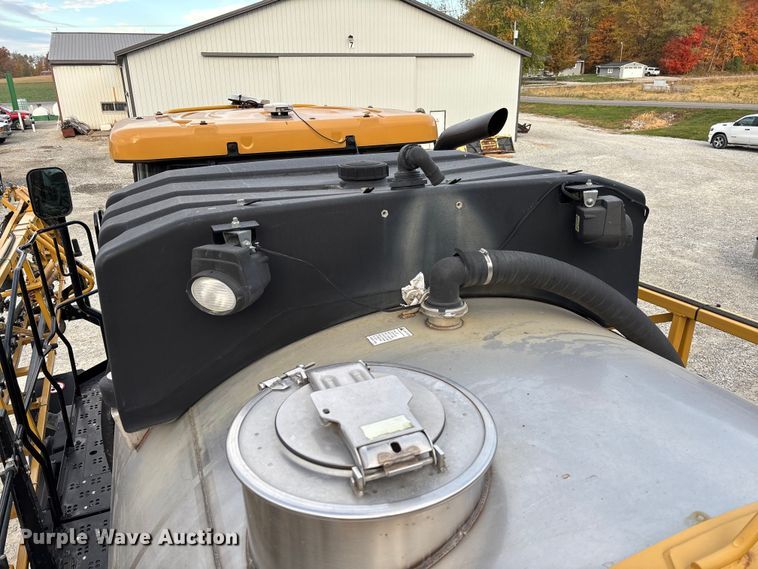 image for item EV3239 2012 Agco Rogator 1300 sprayer