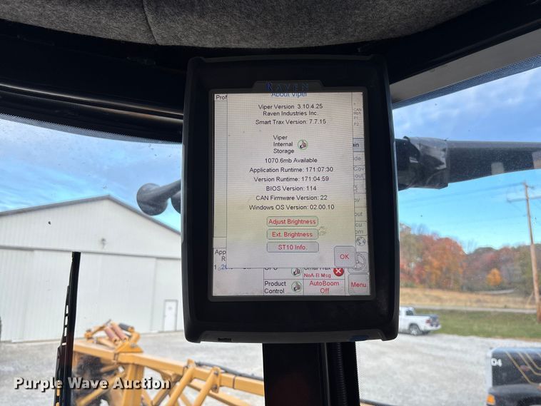 image for item EV3239 2012 Agco Rogator 1300 sprayer