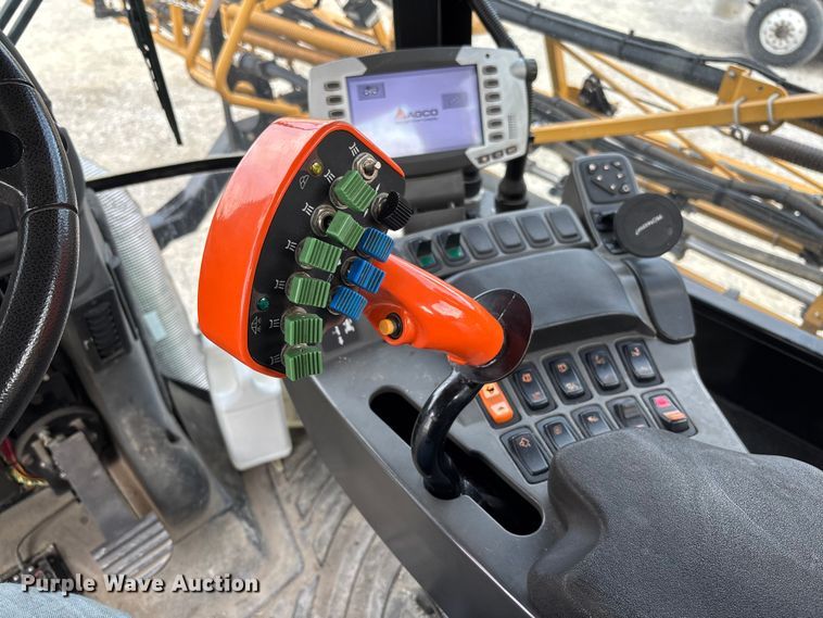 image for item EV3239 2012 Agco Rogator 1300 sprayer