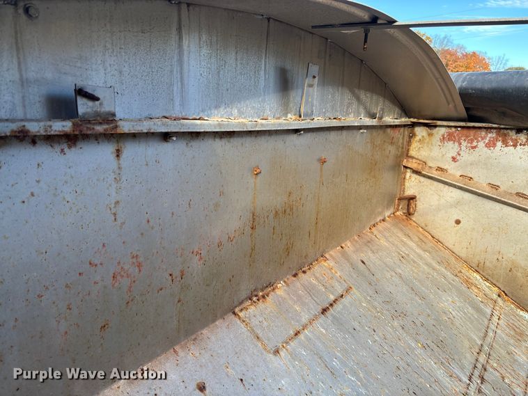 image for item EV3240 1993 Peterbilt 377 Seed Tender Truck