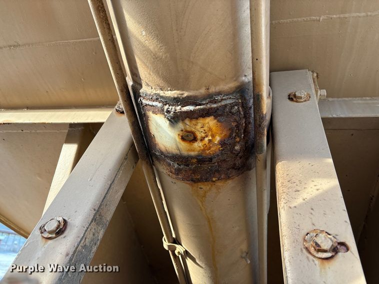 image for item EV3240 1993 Peterbilt 377 Seed Tender Truck