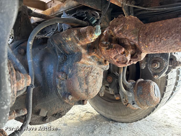 image for item EV3240 1993 Peterbilt 377 Seed Tender Truck