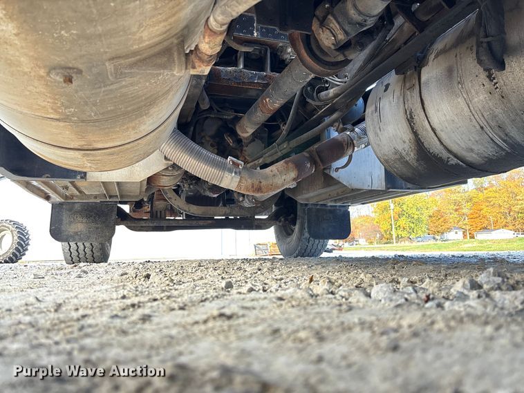 image for item EV3240 1993 Peterbilt 377 Seed Tender Truck