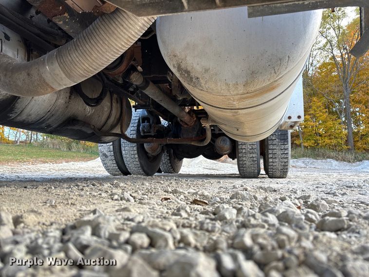 image for item EV3240 1993 Peterbilt 377 Seed Tender Truck