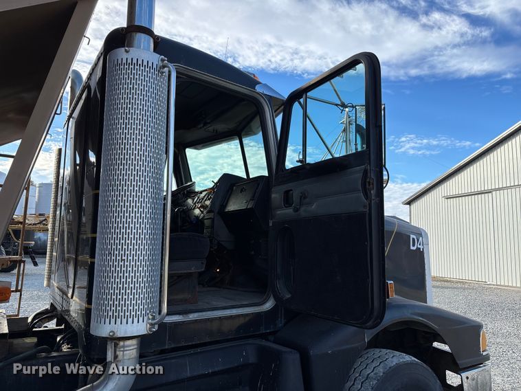 image for item EV3240 1993 Peterbilt 377 Seed Tender Truck