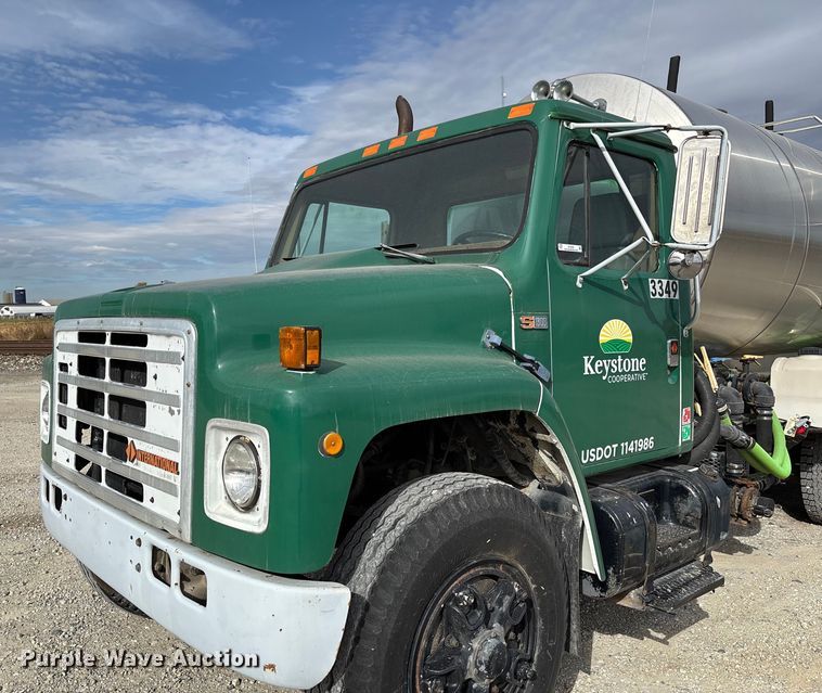 image for item EV3242 1987 International F-1954 tank truck