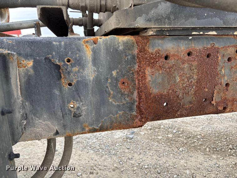 image for item EV3243 1989 International F-2654 fertilizer delivery truck