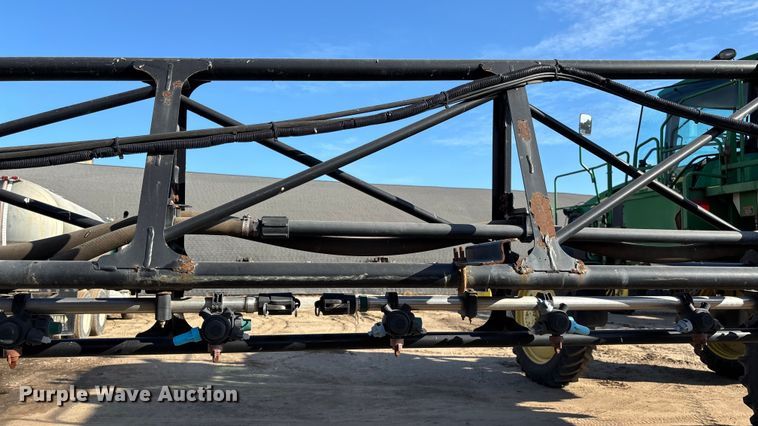 image for item EV3244 2012 John Deere 4830 sprayer