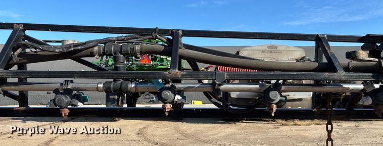 image for item EV3244 2012 John Deere 4830 sprayer