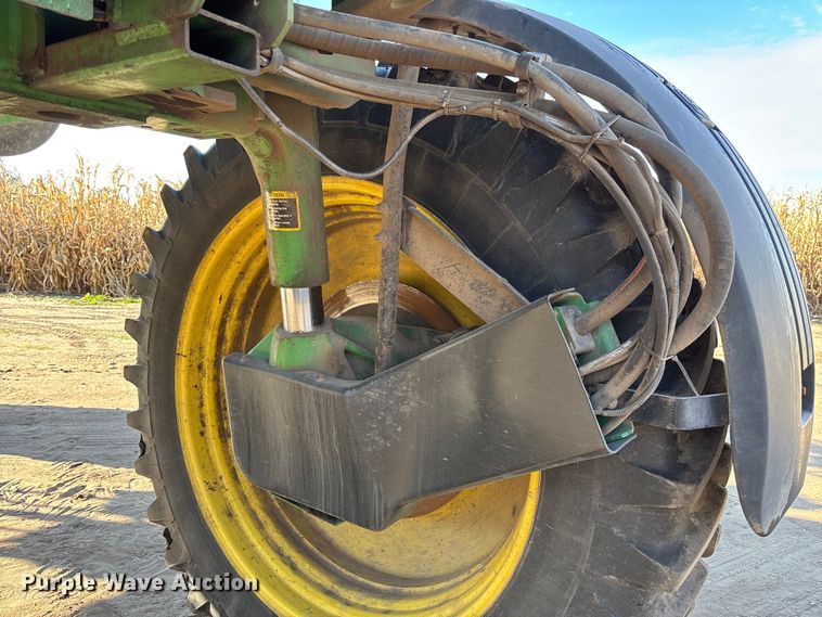 image for item EV3244 2012 John Deere 4830 sprayer