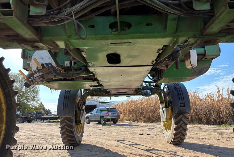 image for item EV3244 2012 John Deere 4830 sprayer