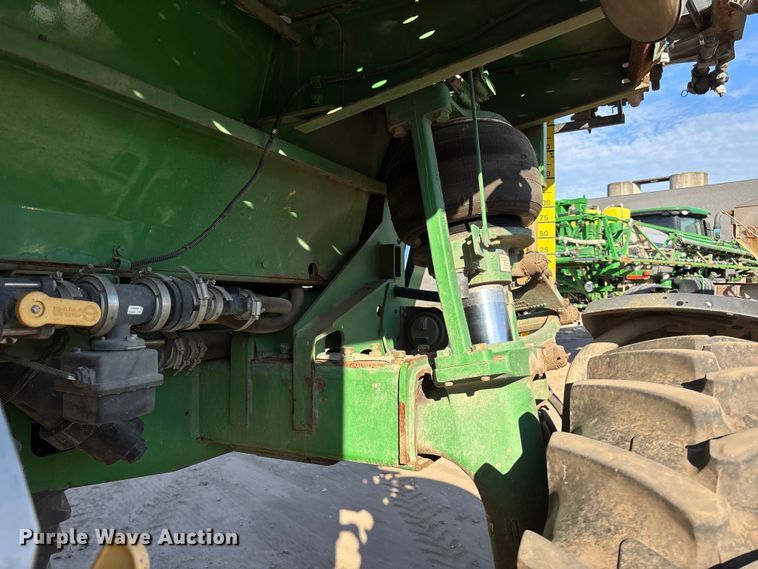 image for item EV3244 2012 John Deere 4830 sprayer