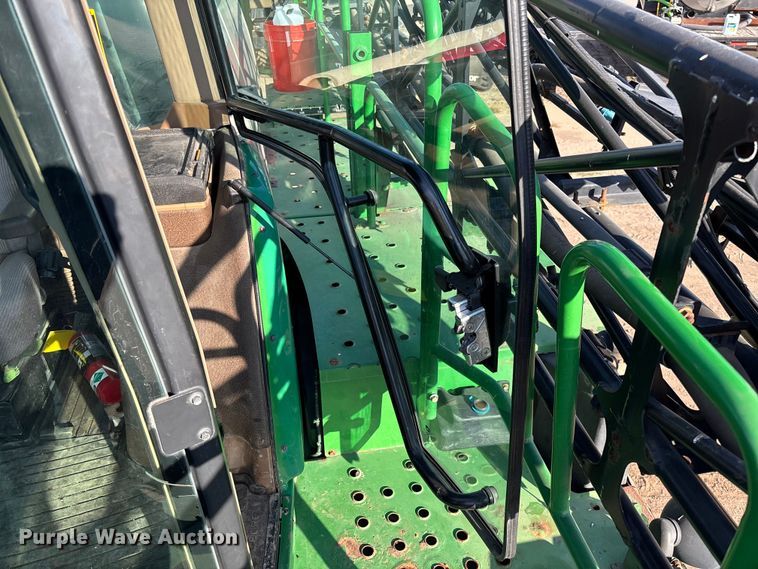 image for item EV3244 2012 John Deere 4830 sprayer