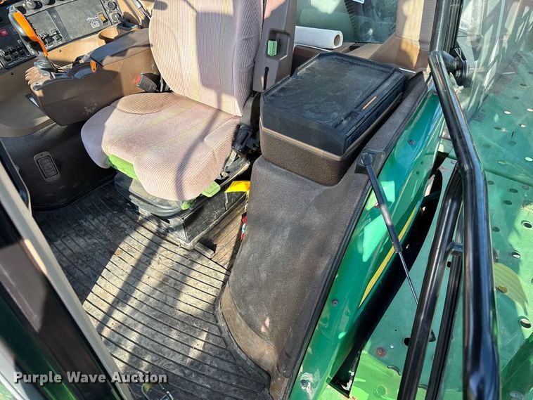 image for item EV3244 2012 John Deere 4830 sprayer