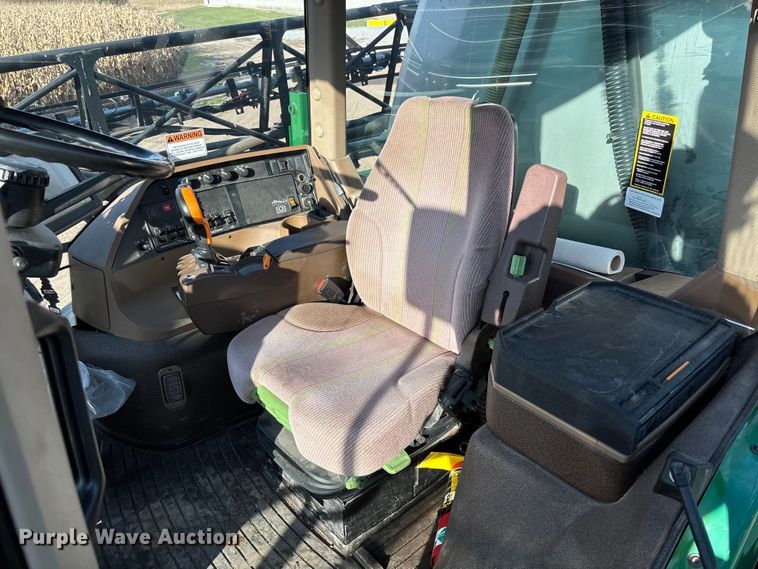 image for item EV3244 2012 John Deere 4830 sprayer