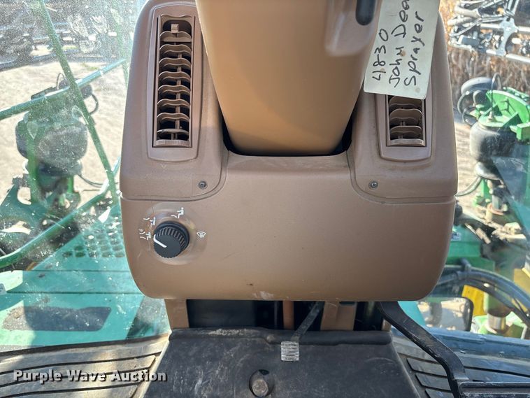 image for item EV3244 2012 John Deere 4830 sprayer