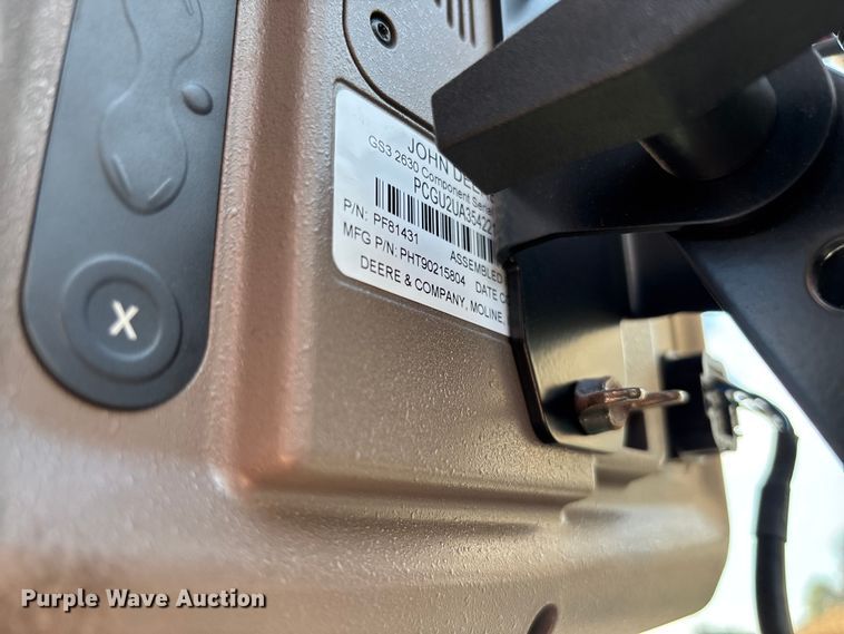 image for item EV3244 2012 John Deere 4830 sprayer