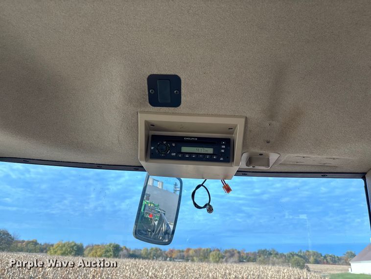 image for item EV3244 2012 John Deere 4830 sprayer