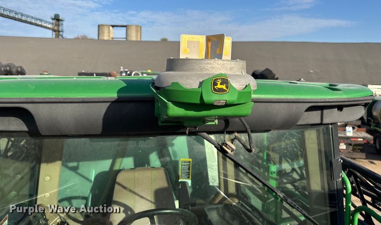 image for item EV3244 2012 John Deere 4830 sprayer