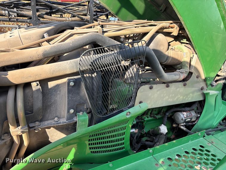 image for item EV3244 2012 John Deere 4830 sprayer