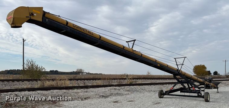 image for item EV3245 Convey-All TC-1070 conveyor