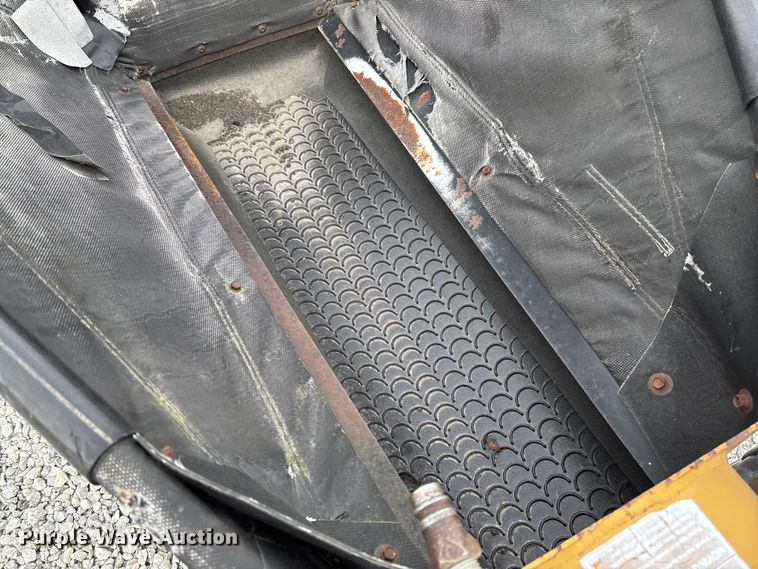 image for item EV3245 Convey-All TC-1070 conveyor